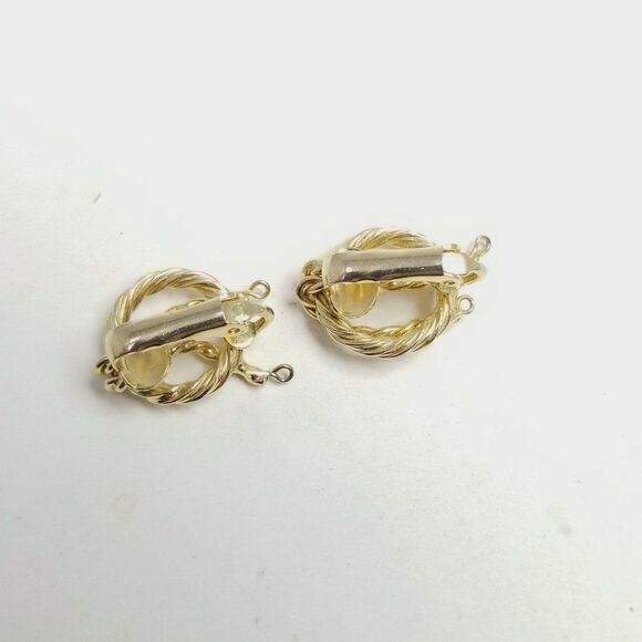 Vintage Gold Tone Rope Twist Knot Shape Clip on Earrings, Minimal Classic Style - Picture 3 of 6